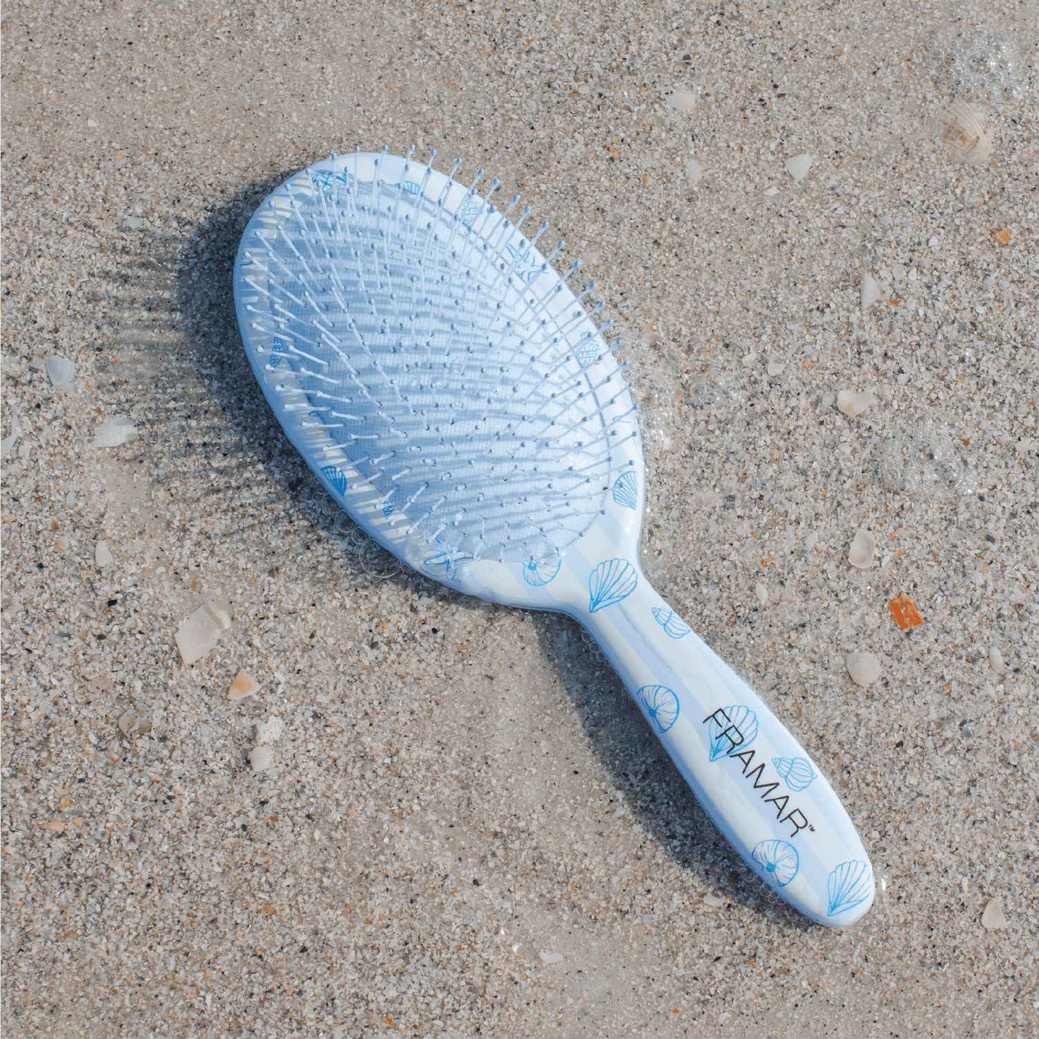 Framar Beach Bum Detangle Brush easy to use on wet and dry hair