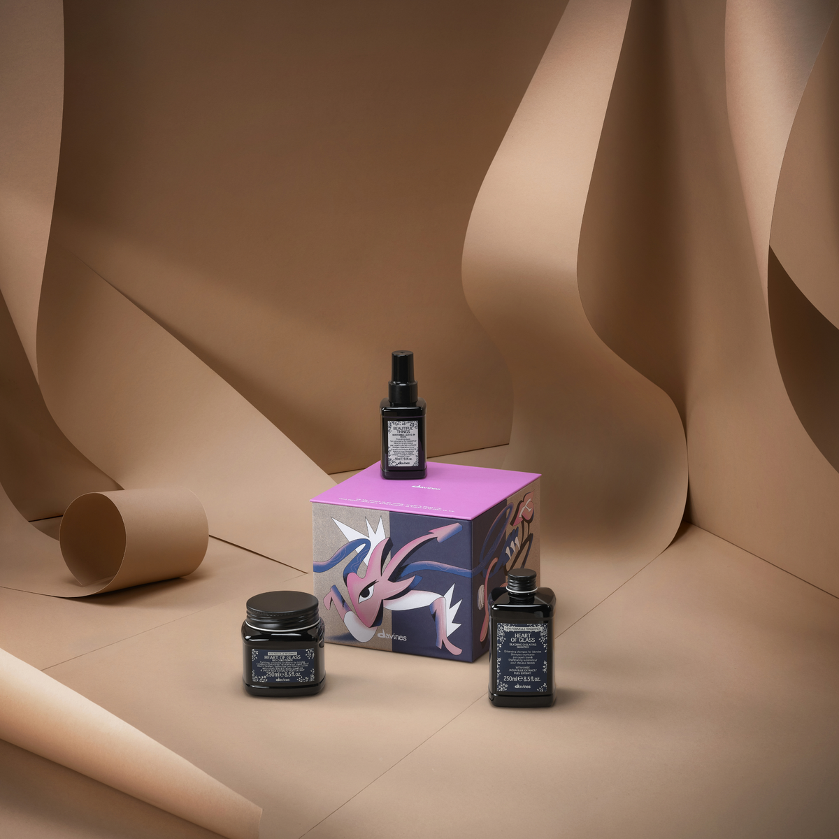 Davines Heart of Glass Trio to remove boil-up and fortify hair bonds