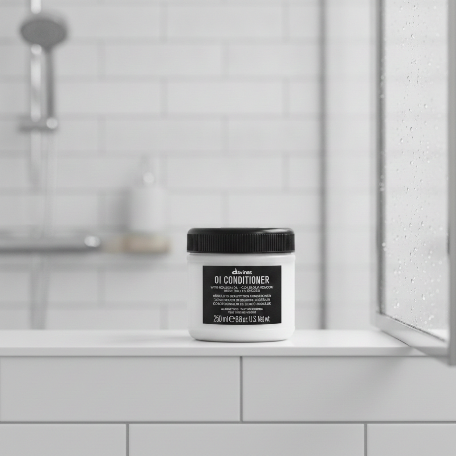 Davines OI Conditioner for nourished and moisturised hair
