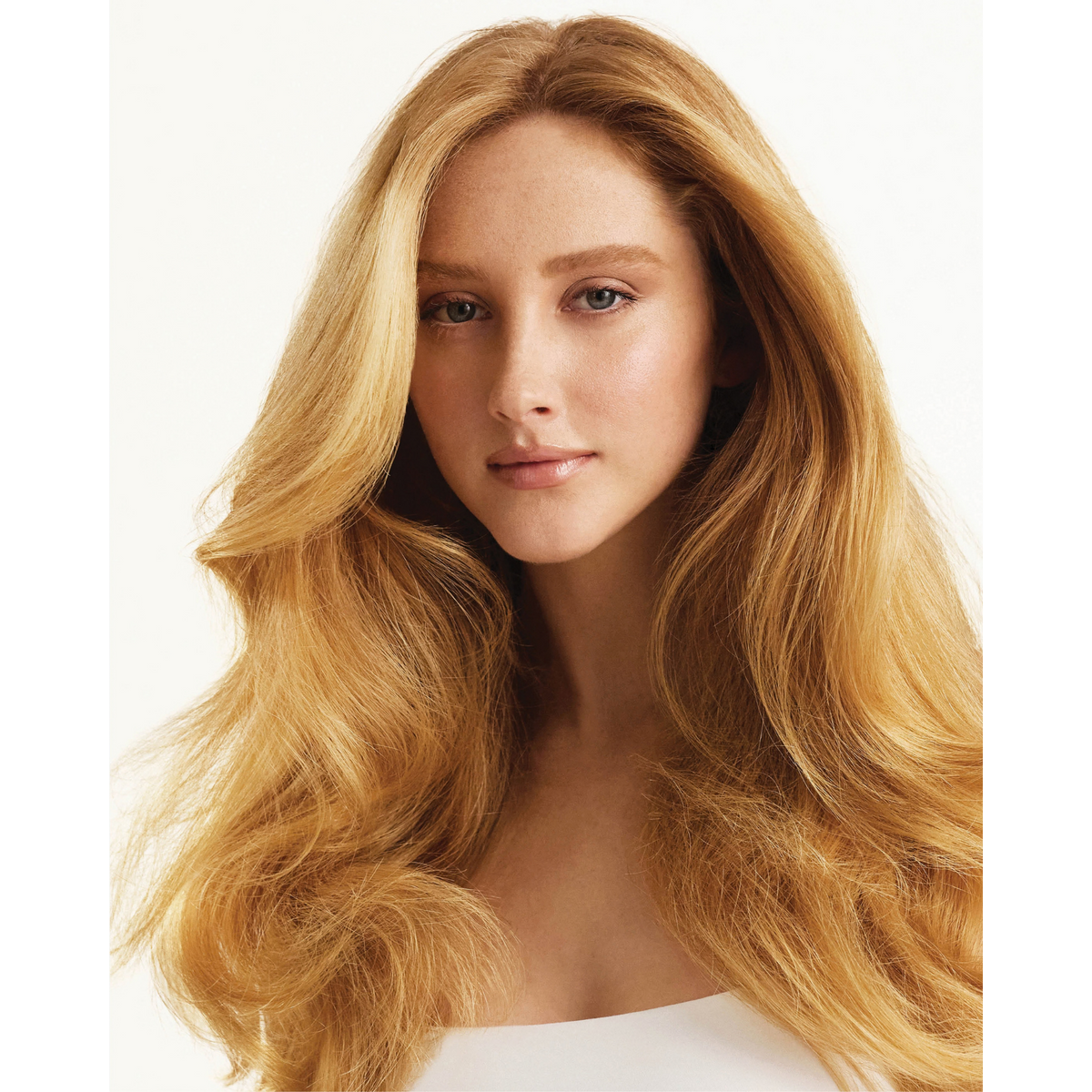 Nak Signature Hero Mini Duo for protected and smoothed hairstyles