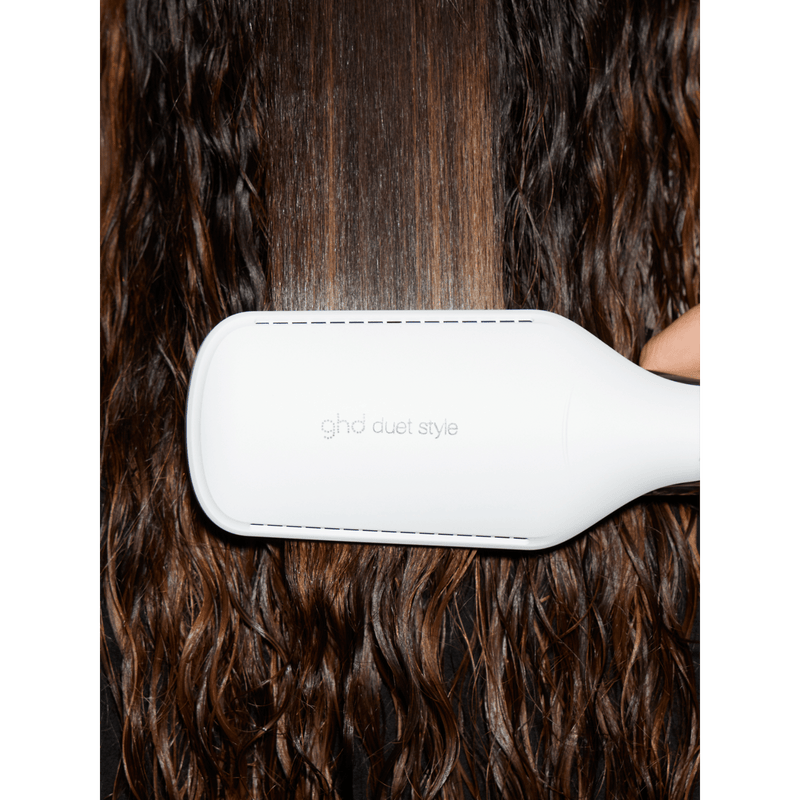 ghd Duet Style 2-in-1 Hot Air Styler In White - Haircare Market