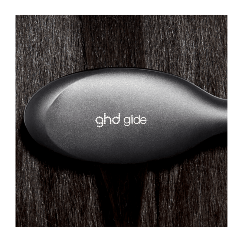 ghd Glide Professional Hot Brush - Haircare Market